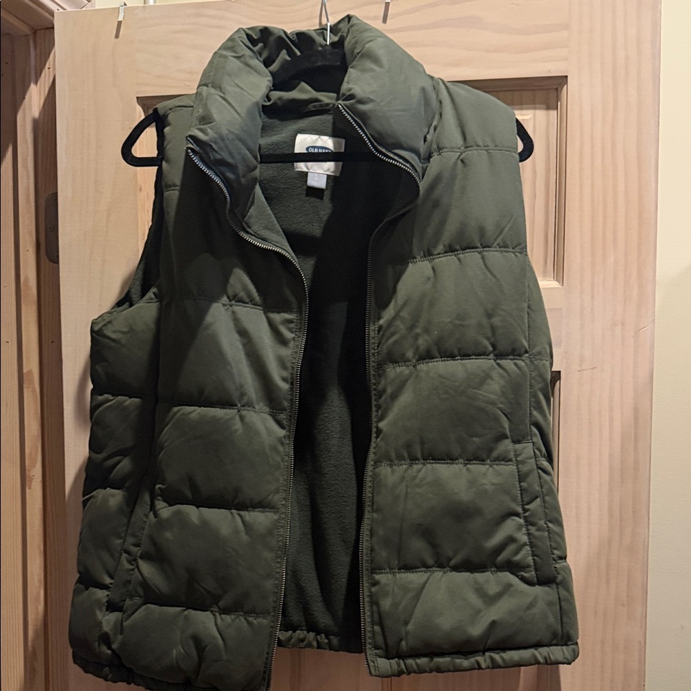 Old Navy Dark Green Fleece Vest